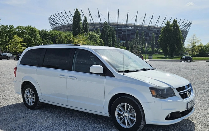 Dodge Grand Caravan cena 71999 przebieg: 165550, rok produkcji 2019 z Warszawa małe 704